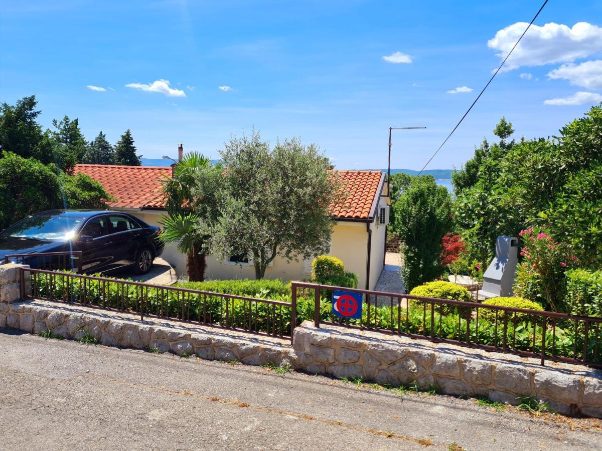 Selce Holiday Bagian luar foto